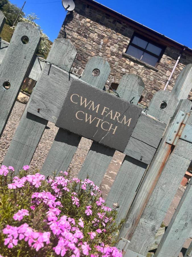Вилла Cwm Farm Cwtch Мертир-Тидвилл Экстерьер фото